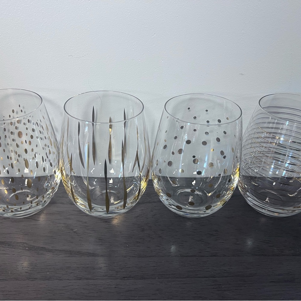 Christian Siriano Cheers Gold Patterns Stemless Wine Glass Set Beautiful